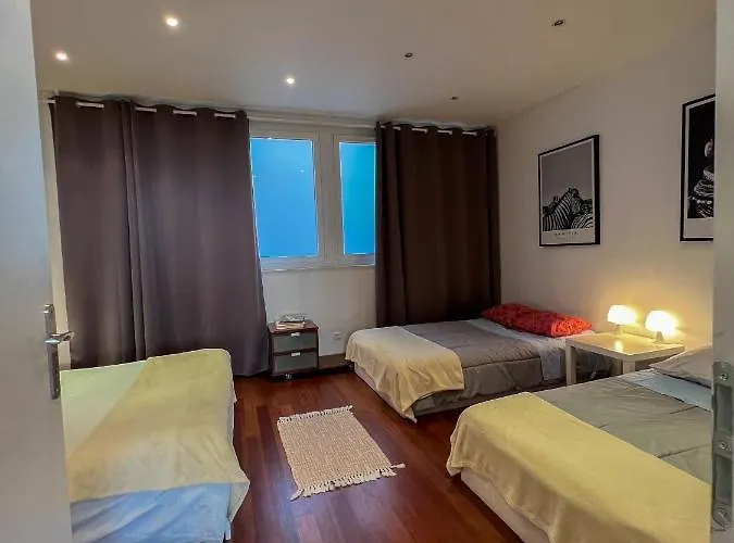 Le Central Victoria 3 (105m2) 1-6p. Stanislas District